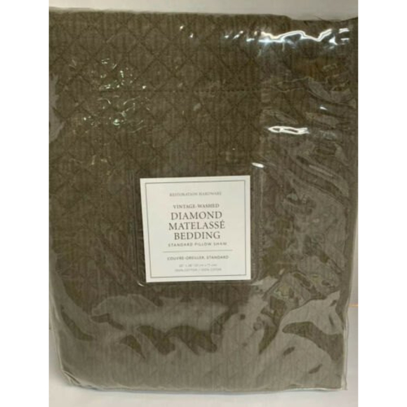 Restoration Hardware Vintage Washed Diamond Matelasse 20" x 28"‎ Pillow Sham NEW - Picture 1 of 6